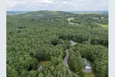 14 Fieldstone Drive, Amherst, NH 03031 - Photo 2