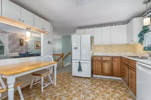 7 Woods Dr, Newmarket, NH 03857 - Photo 4