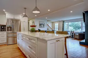 354 Wallis Rd, Rye, NH 03870 - Photo 6