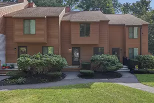 23 Dunvegan Woods Dr, Hampton, NH 03842 - Photo 1