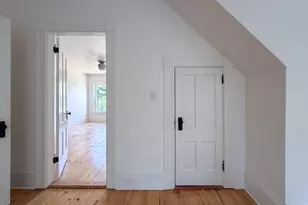 17 Clarke St, Concord, NH 03301 - Photo 32