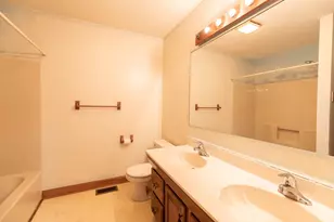1400 Turnpike Rd, New Ipswich, NH 03071 - Photo 20