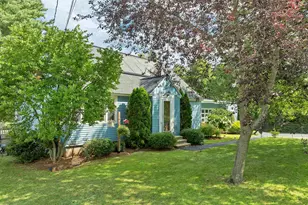 1029 Shirley Ave, Goffstown, NH 03045 - Photo 2