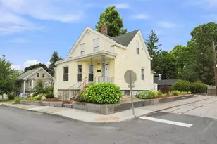 18 Summer St, Nashua, NH 03064 - Photo 2