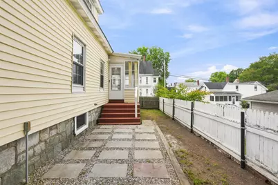 18 Summer Street, Nashua, NH 03064 - Photo 30