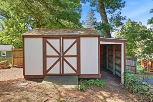 98 Conant Rd, Nashua, NH 03062 - Photo 4