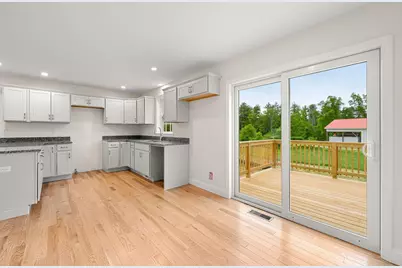 Unit 7 Violette Drive, Epping, NH 03042 - Photo 6