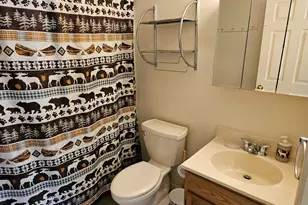 227 Main St, Lincoln, NH 03574 - Photo 26