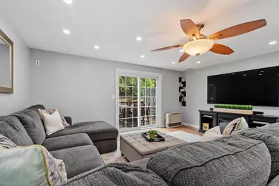 10 Aspen Lane, Merrimack, NH 03045 - Photo 4