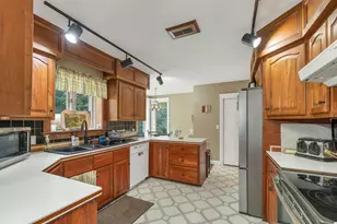 433 Hurricane Rd, Belmont, NH 03220 - Photo 16