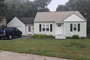9 Stone Ave, Claremont, NH 03743 - Photo 1