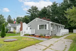 12 Hutchinson St, Nashua, NH 03064 - Photo 2