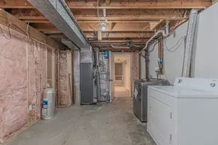 12 Hutchinson St, Nashua, NH 03064 - Photo 28