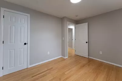 12 Hutchinson Street, Nashua, NH 03064 - Photo 18