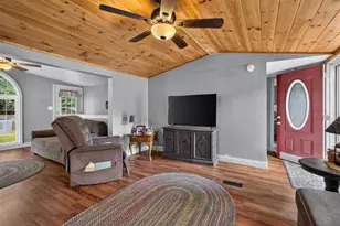 74 Long Hill Rd, Dover, NH 03820 - Photo 6