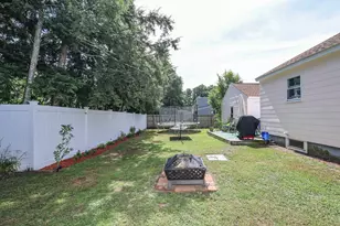 4 Woodbury Ln, Bedford, NH 03110 - Photo 30