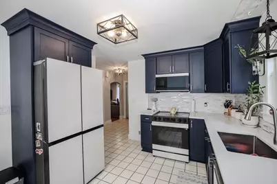 4 Woodbury Lane, Bedford, NH 03110 - Photo 8