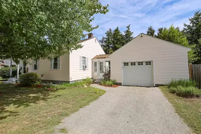 4 Woodbury Lane, Bedford, NH 03110 - Photo 4
