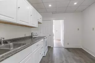 17-19 Upham St, Rochester, NH 03867 - Photo 12