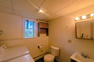 33 Chestnut St, Claremont, NH 03743 - Photo 20