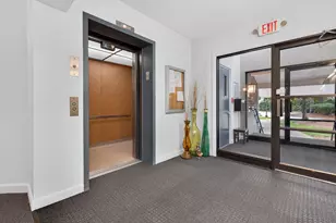 110 Coliseum Ave, Nashua, NH 03063 - Photo 32