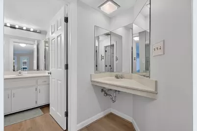 110 Coliseum Avenue #107, Nashua, NH 03063 - Photo 24