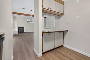 110 Coliseum Ave, Nashua, NH 03063 - Photo 4