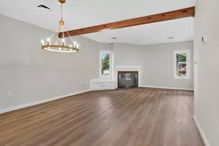 110 Coliseum Ave, Nashua, NH 03063 - Photo 8