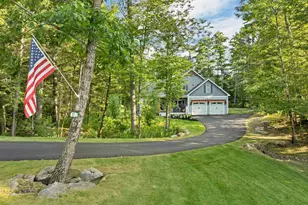 33 Beaverside Dr, Center Harbor, NH 03226 - Photo 2