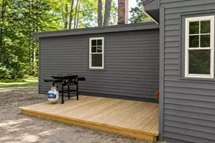 104 Deer Meadow Rd, Webster, NH 03303 - Photo 4