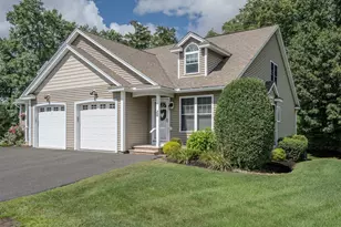26 Settlers Way, Pelham, NH 03076 - Photo 1