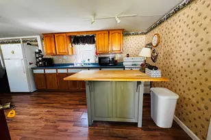 668 Washington St, Barrington, NH 03825 - Photo 6