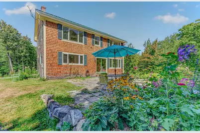381 Toad Hill Road, Sugar Hill, NH 03586 - Photo 10