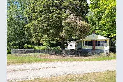14 Pleasant Street, Goffstown, NH 03045 - Photo 6