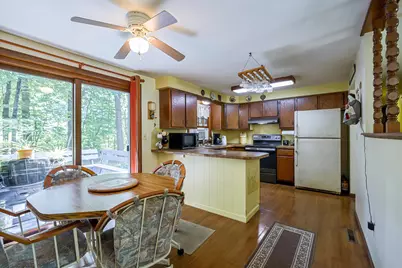 19 Comstock Drive, Milford, NH 03055 - Photo 8