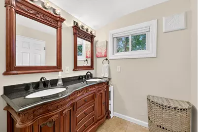 95 Crawford Street, Manchester, NH 03109 - Photo 26