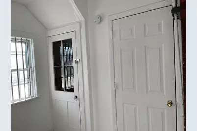 218 S Main Street, Laconia, NH 03246 - Photo 6