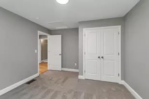 8 Shelburne Ln, Concord, NH 03301 - Photo 26