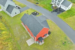 8 Shelburne Ln, Concord, NH 03301 - Photo 50