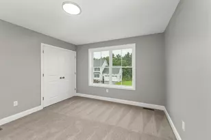 8 Shelburne Ln, Concord, NH 03301 - Photo 28