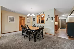 56 Northbrook Cir, Conway, NH 03818 - Photo 4