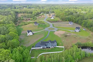 13 Stone Crk Dr, Brentwood, NH 03833 - Photo 10