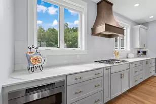13 Stone Crk Dr, Brentwood, NH 03833 - Photo 14
