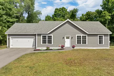 562 Pickering Road, Rochester, NH 03867 - Photo 1