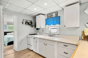 83 Acorn Rd, Hampton, NH 03842 - Photo 14