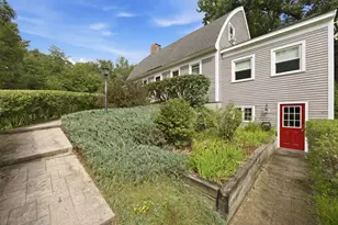 8 Hollow Rd, Bow, NH 03304 - Photo 4