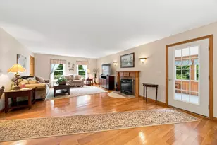 8 Hollow Rd, Bow, NH 03304 - Photo 16