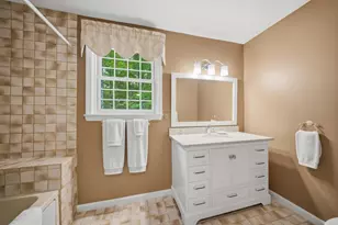 50 Munroe Dr, Hampstead, NH 03826 - Photo 20