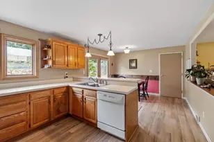 654 Daniel Webster Hwy, Merrimack, NH 03054 - Photo 18