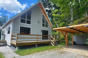 188 Wall St, Springfield, VT 05156 - Photo 2
